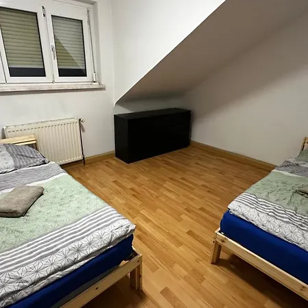 Monteurwohnung - Charmante Und Praktische Wohnung * קלגנפורט