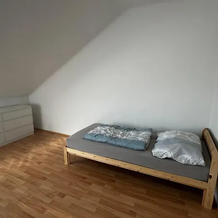 Monteurwohnung - Charmante Und Praktische Wohnung דירה